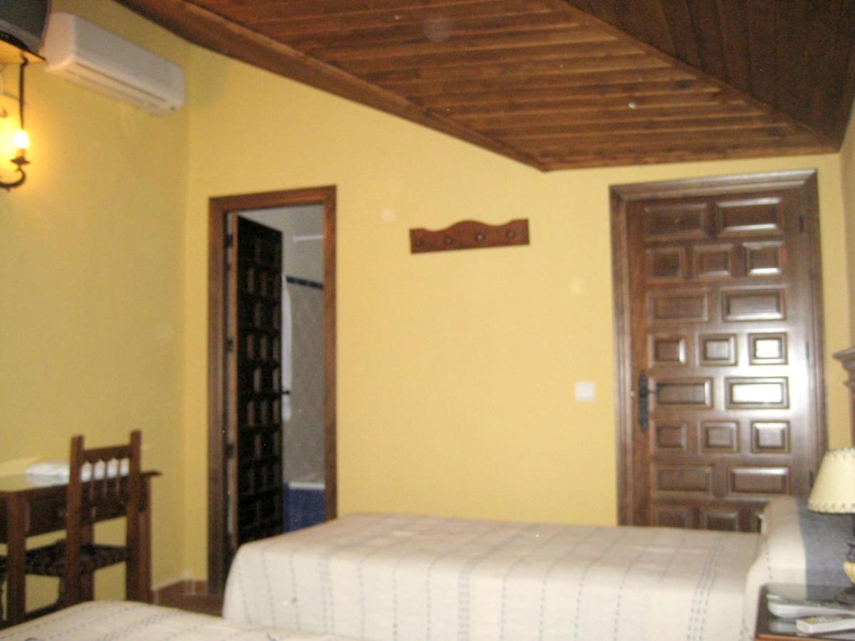 Charming House In Hornachuelos With Shared Pool Zewnętrze zdjęcie